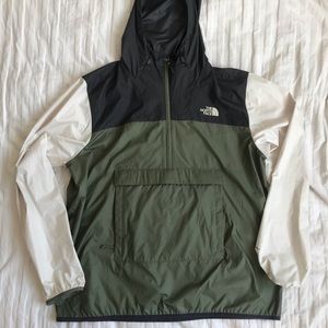 Men’s North Face windbreaker